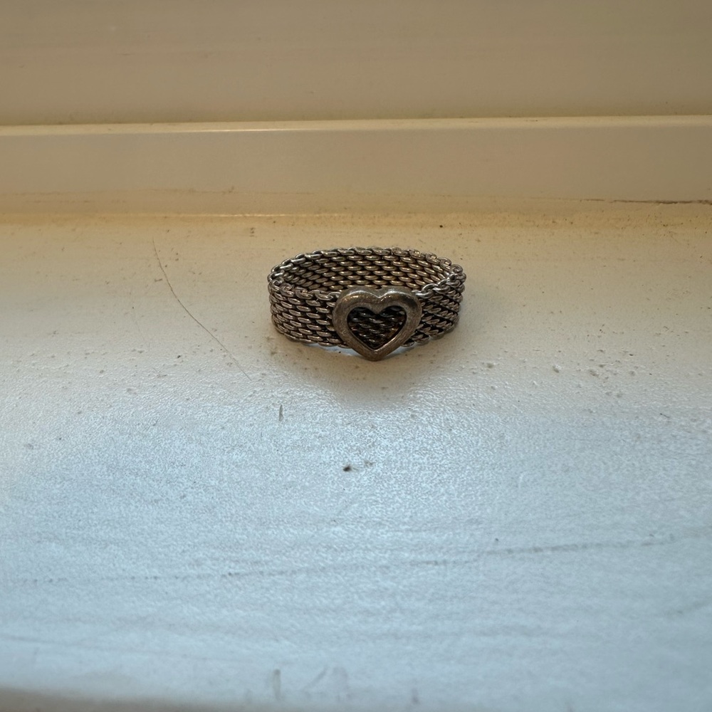 Tiffany & Co. Mesh Heart Ring - Picture 2 of 4